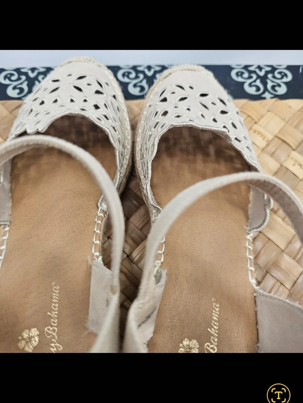 Western Eyelet Espadrille Cream Sandal Size 10